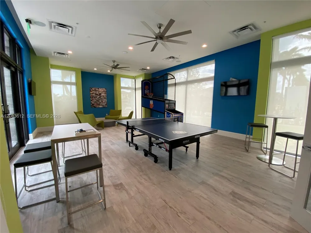 8281 NW 48th St #0 Doral, FL 33166
