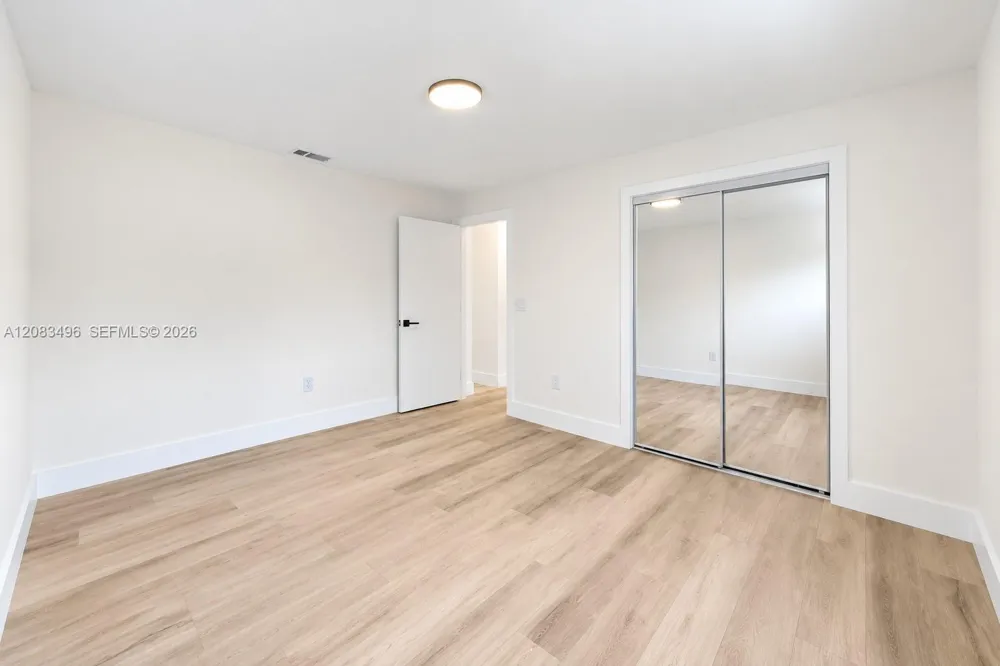 10171 NW 24th St Sunrise, FL 33322