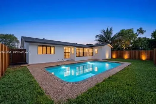 10171 NW 24th St Sunrise, FL 33322