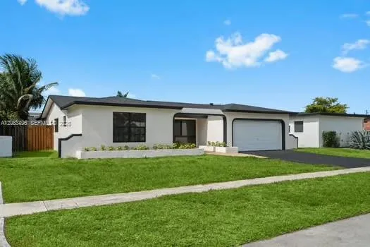 10171 NW 24th St Sunrise, FL 33322