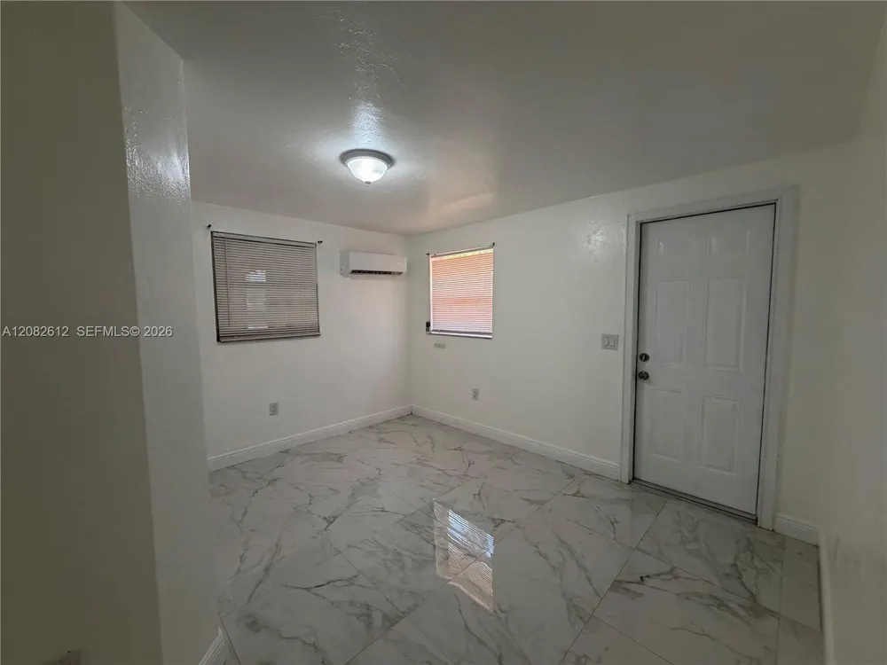 4265 NW 5th Ave #0 Oakland Park, FL 33309