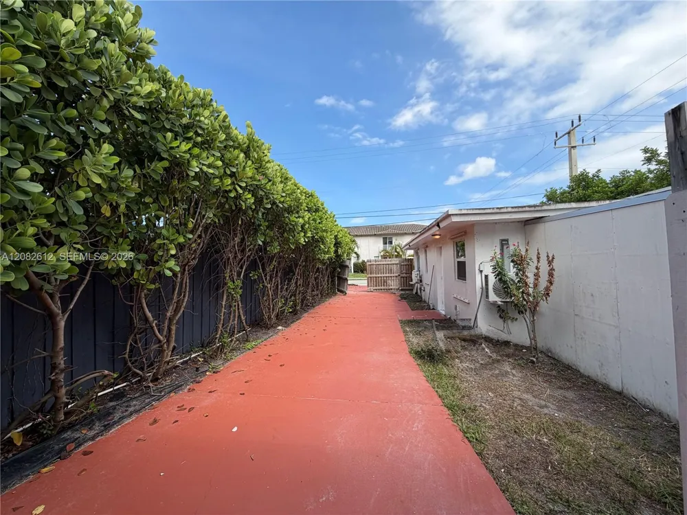 4265 NW 5th Ave #0 Oakland Park, FL 33309
