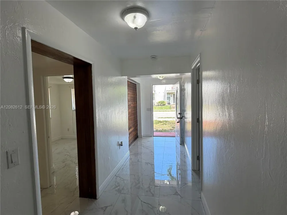 4265 NW 5th Ave #0 Oakland Park, FL 33309