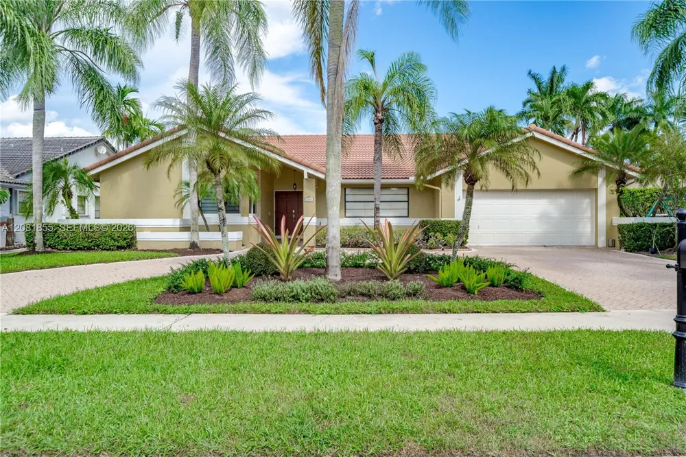 360 NW 107th Ave #360 Plantation, FL 33324
