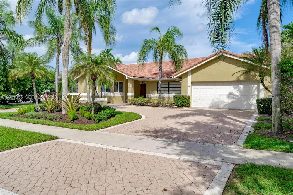 360 NW 107th Ave #360 Plantation, FL 33324