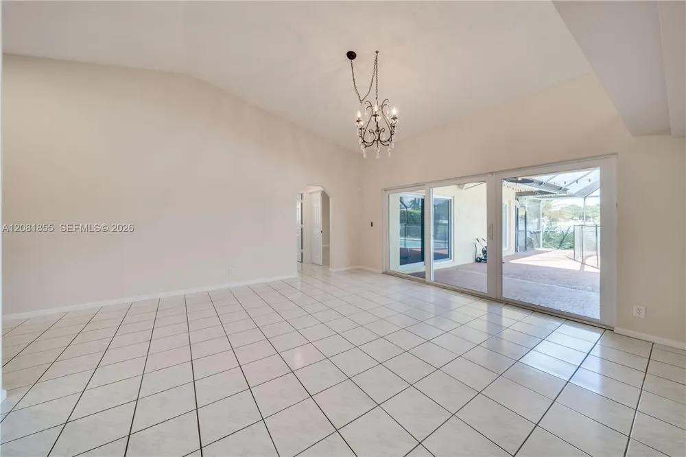 360 NW 107th Ave #360 Plantation, FL 33324