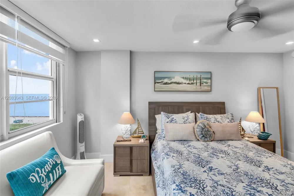 6917 Collins Ave #706 Miami Beach, FL 33141