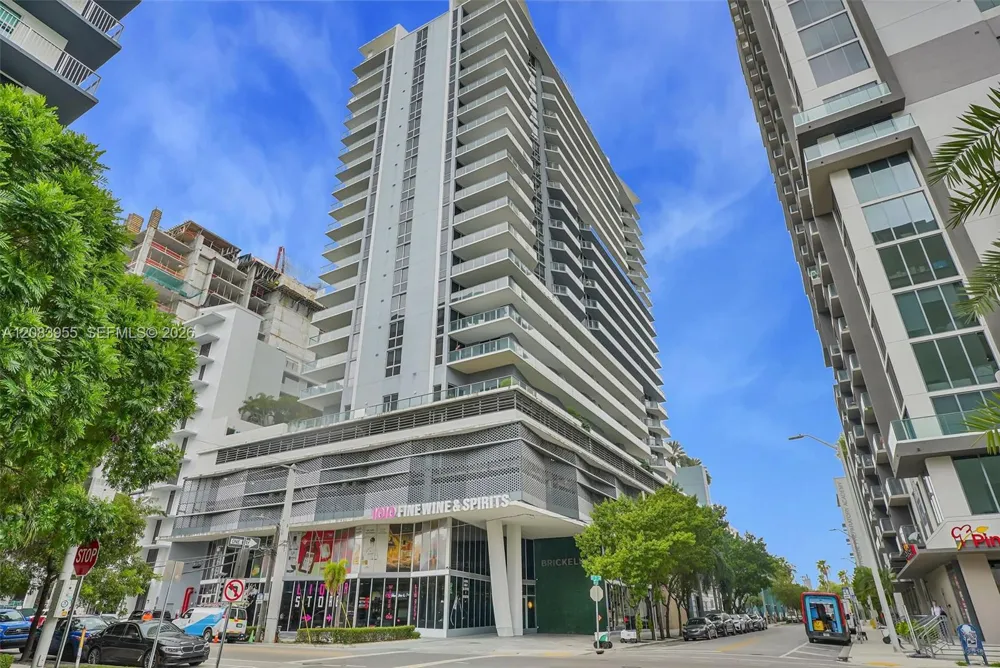 1010 SW 2nd Ave #2005 Miami, FL 33130