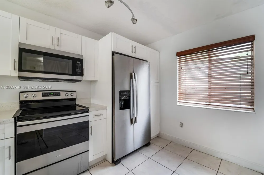 13975 SW 179th St Miami, FL 33177