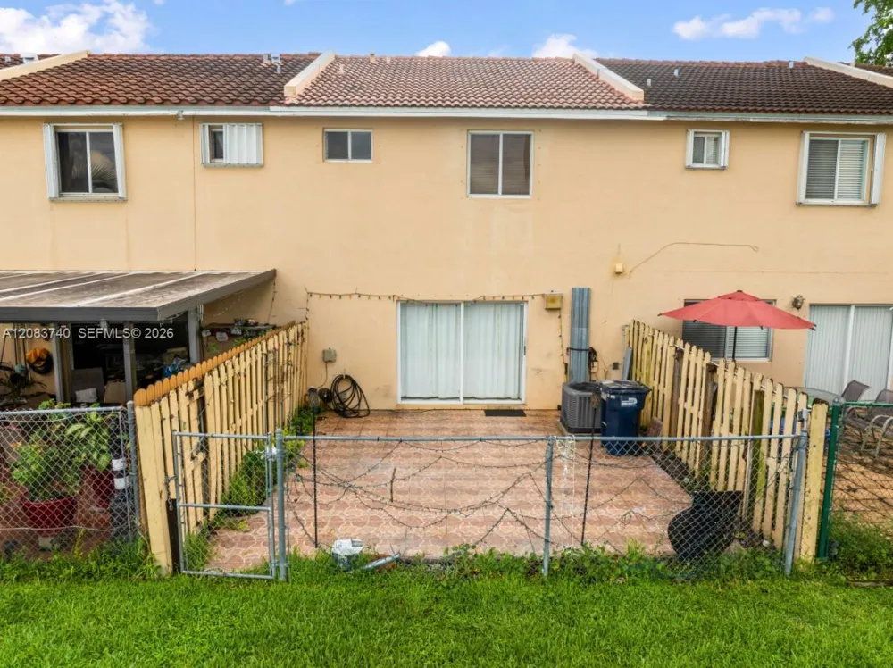 13975 SW 179th St Miami, FL 33177