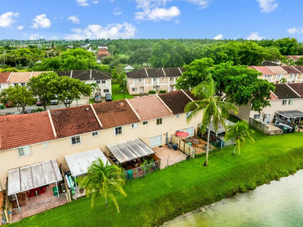 13975 SW 179th St Miami, FL 33177