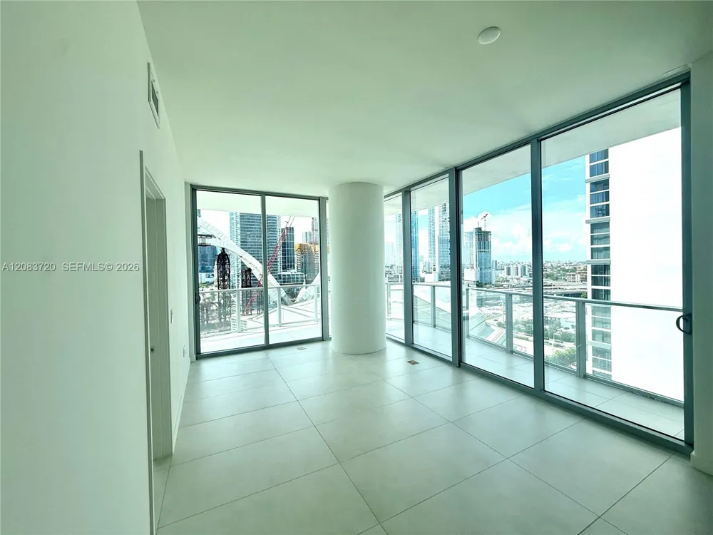 1400 Biscayne Blvd #1602 Miami, FL 33132