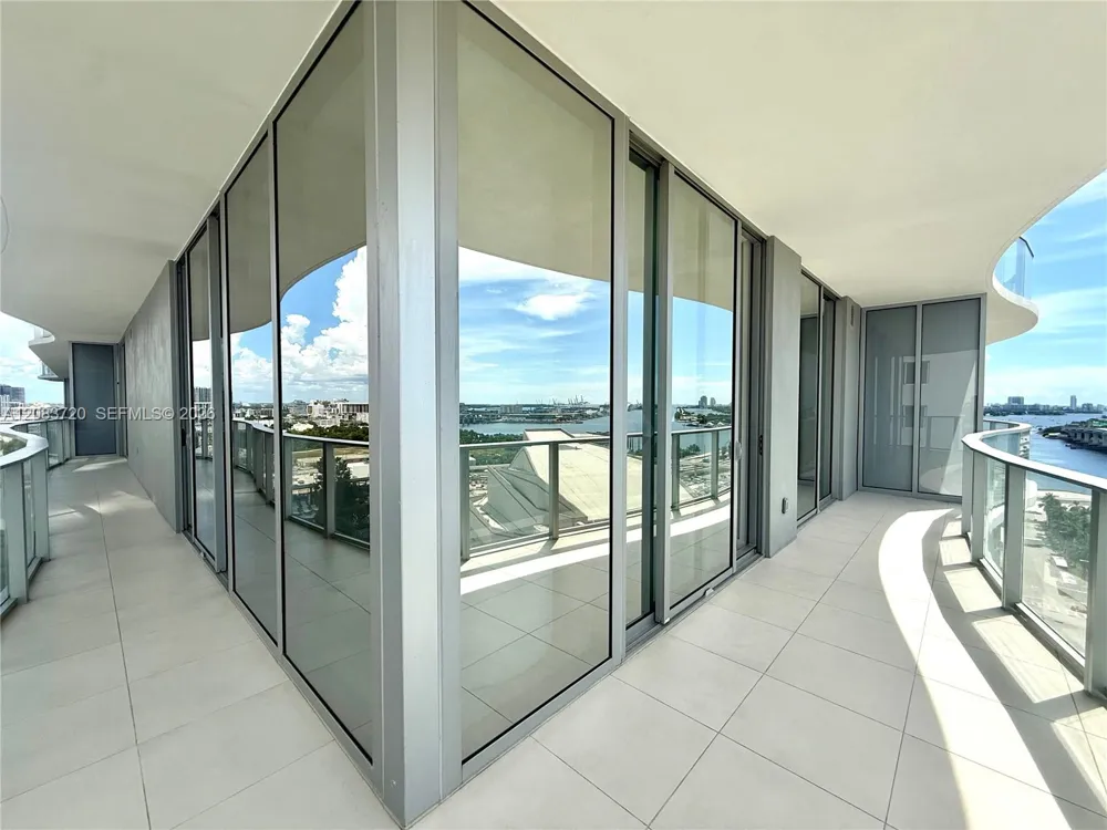 1400 Biscayne Blvd #1602 Miami, FL 33132