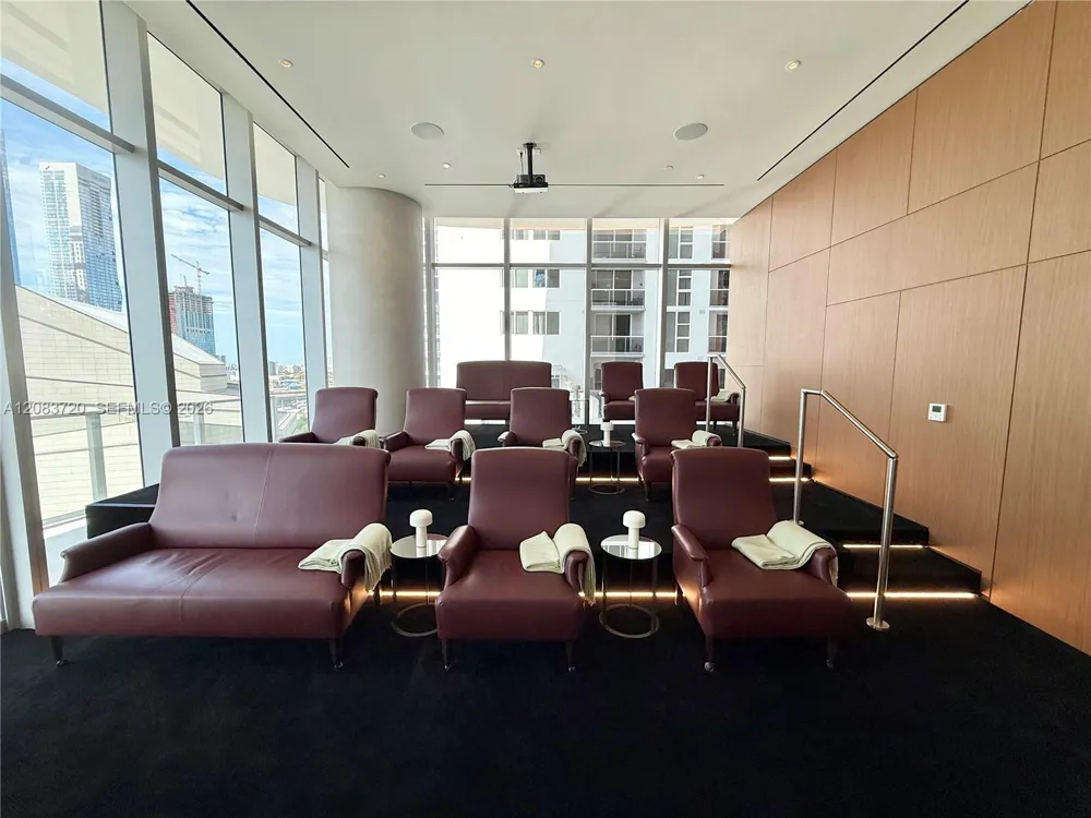 1400 Biscayne Blvd #1602 Miami, FL 33132