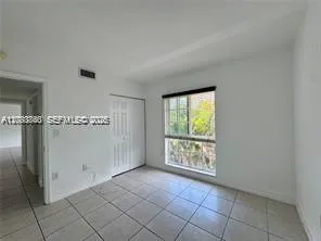 290 Sunrise Dr #301 Key Biscayne, FL 33149