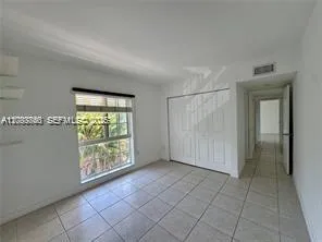 290 Sunrise Dr #301 Key Biscayne, FL 33149