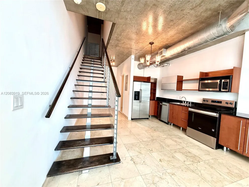 690 SW 1st Ct #2322 Miami, FL 33130