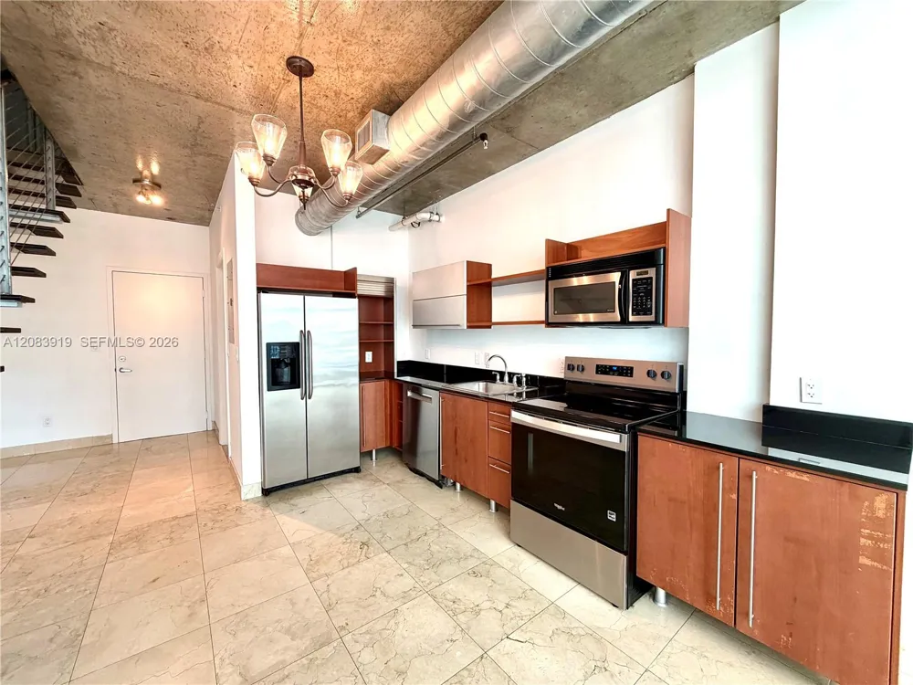690 SW 1st Ct #2322 Miami, FL 33130