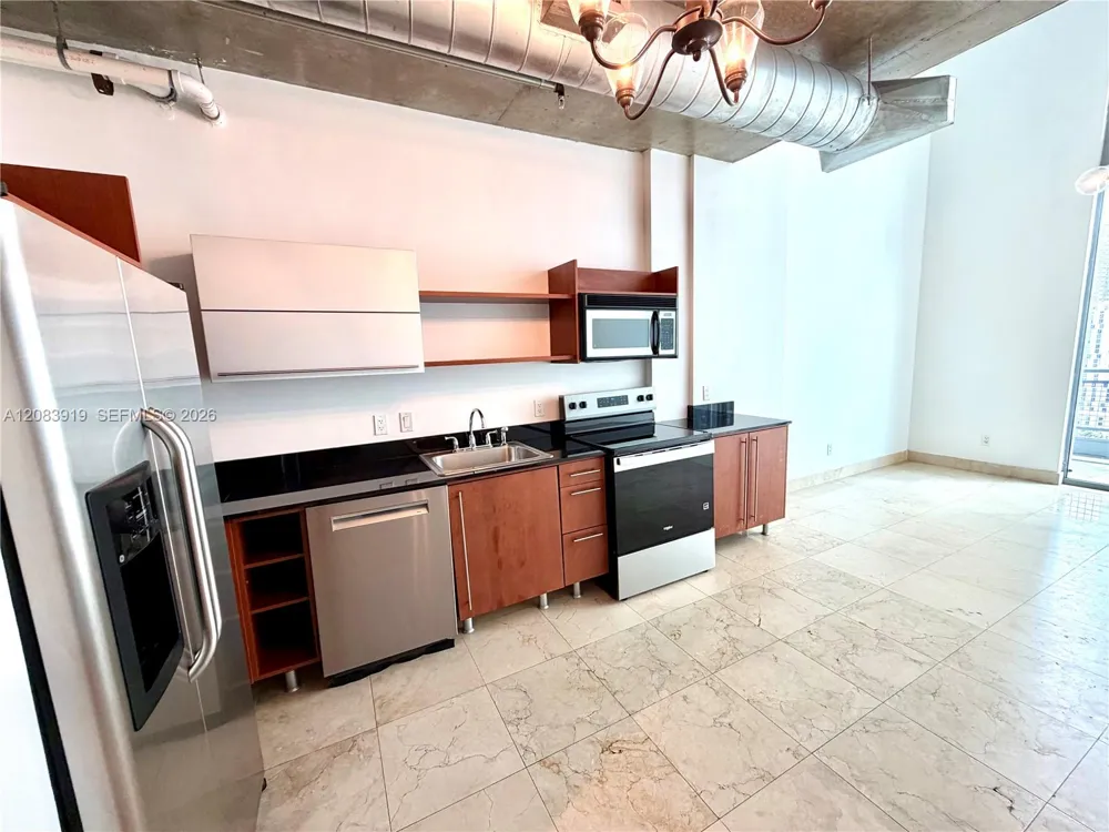 690 SW 1st Ct #2322 Miami, FL 33130