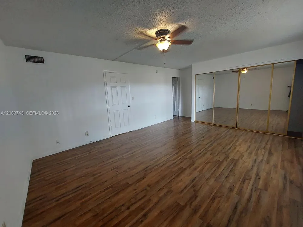 7332 SW 25th Ct #12 Davie, FL 33317