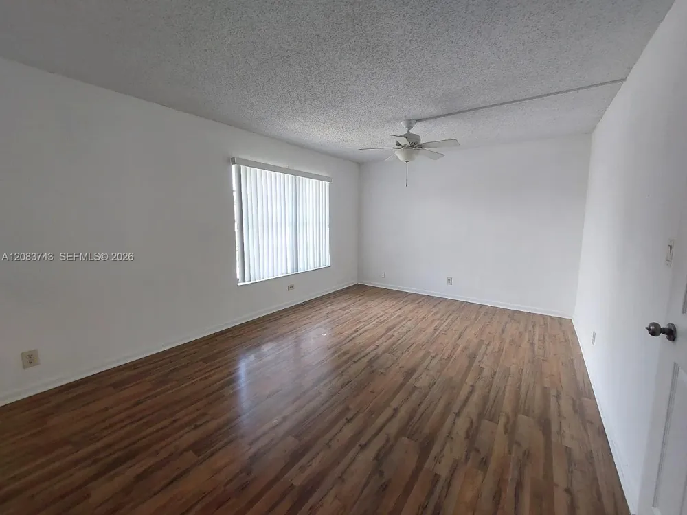 7332 SW 25th Ct #12 Davie, FL 33317