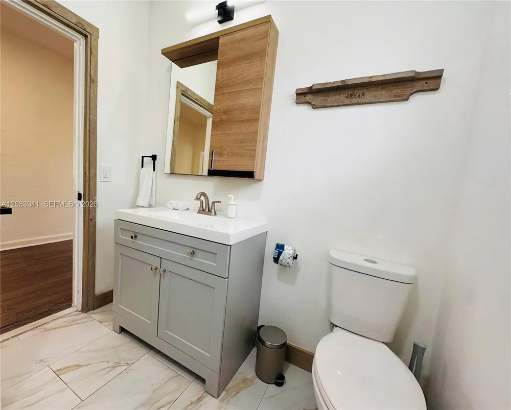 1032 Michigan Ave #B Miami Beach, FL 33139