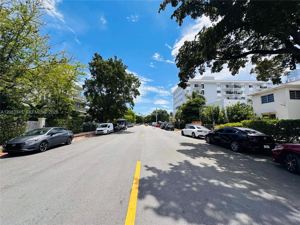 1032 Michigan Ave #B Miami Beach, FL 33139