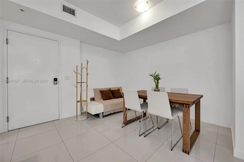 7825 NW 107th Ave #507 Doral, FL 33178
