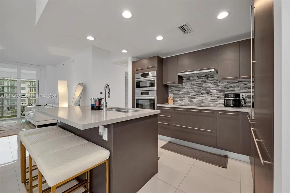 7825 NW 107th Ave #507 Doral, FL 33178
