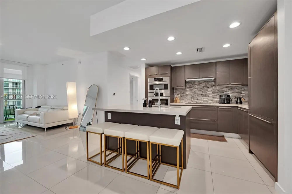 7825 NW 107th Ave #507 Doral, FL 33178