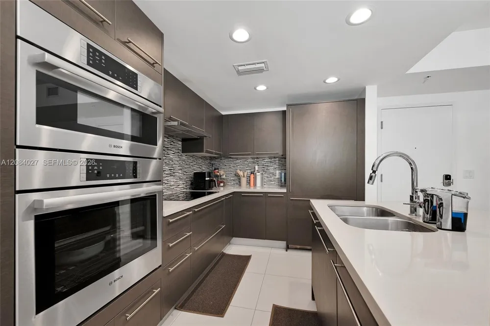 7825 NW 107th Ave #507 Doral, FL 33178