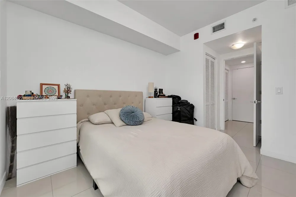 7825 NW 107th Ave #507 Doral, FL 33178