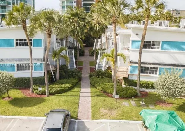 1150 103rd St #2 Bay Harbor Islands, FL 33154