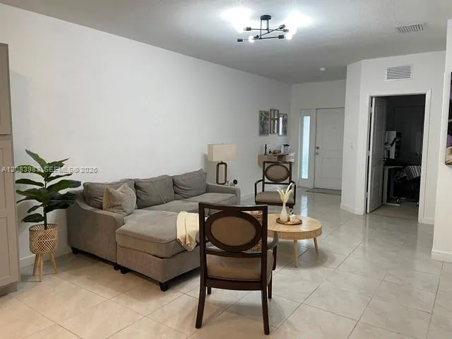 326 NE 1st Dr Florida City, FL 33034