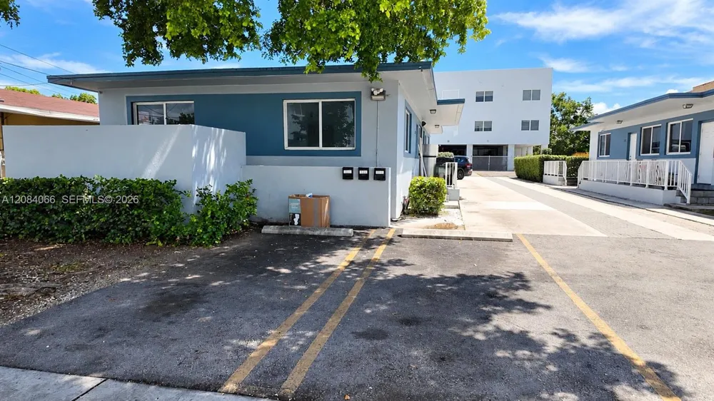 3737 NW 20th Ave #3737 Miami, FL 33142