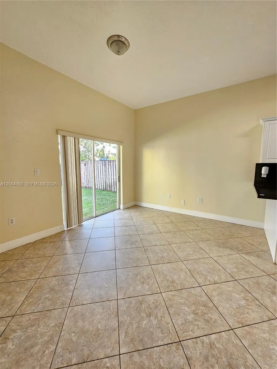 14209 SW 160 CT Miami, FL 33196