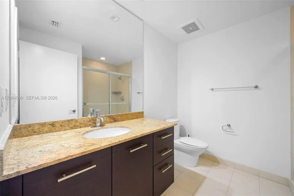 3029 NE 188th St #523 Aventura, FL 33180