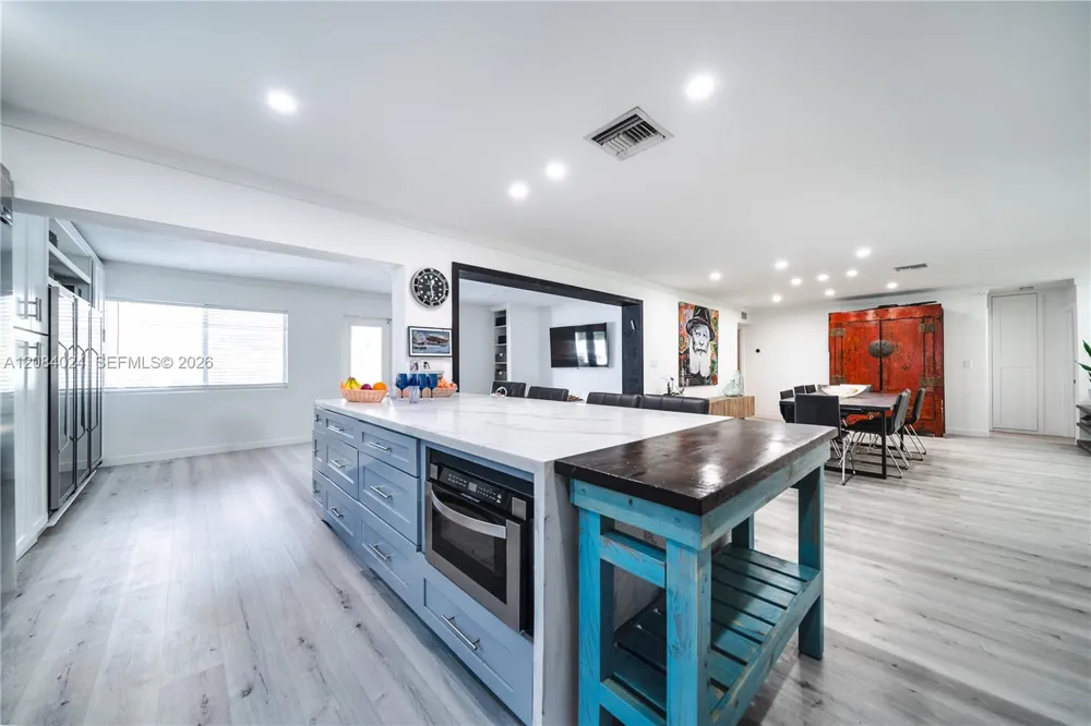 1301 Funston St Hollywood, FL 33019