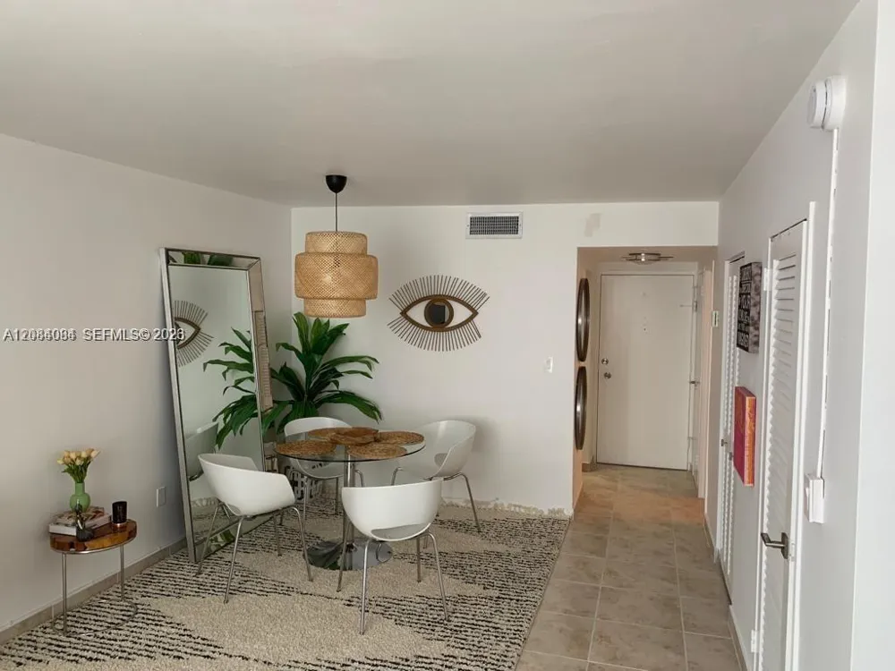 2899 SW Collins Ave #1016 Miami Beach, FL 33140