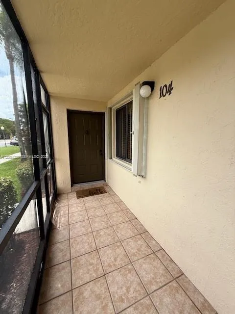 16491 Blatt Blvd #104 Weston, FL 33326