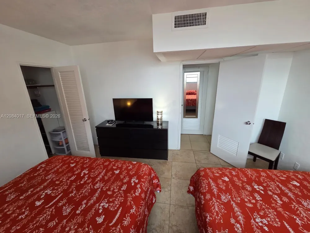 3801 S Ocean Dr #14U Hollywood, FL 33019