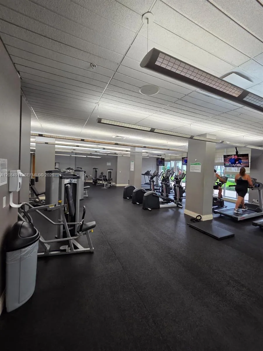 3801 S Ocean Dr #14U Hollywood, FL 33019
