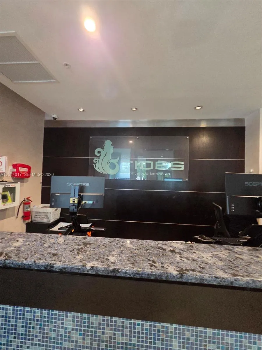 3801 S Ocean Dr #14U Hollywood, FL 33019