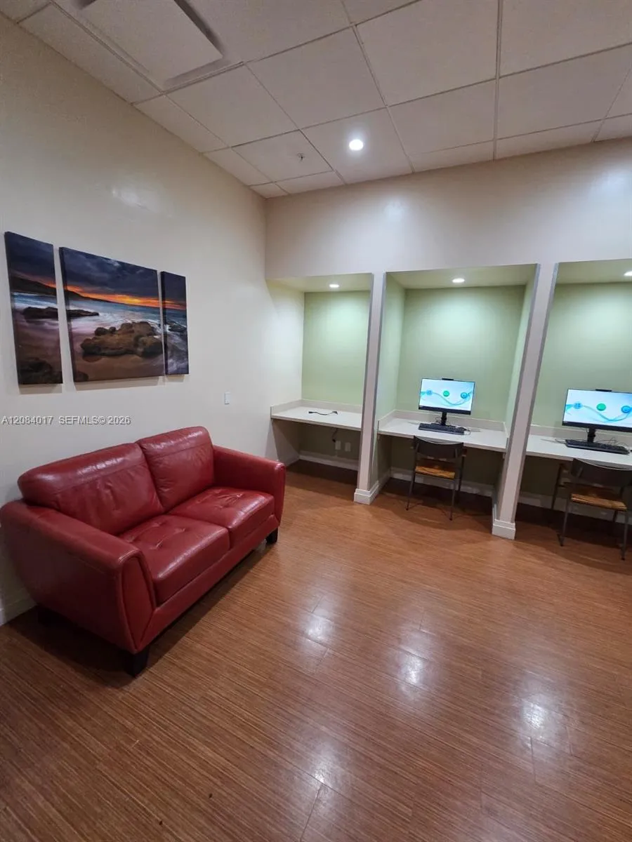 3801 S Ocean Dr #14U Hollywood, FL 33019