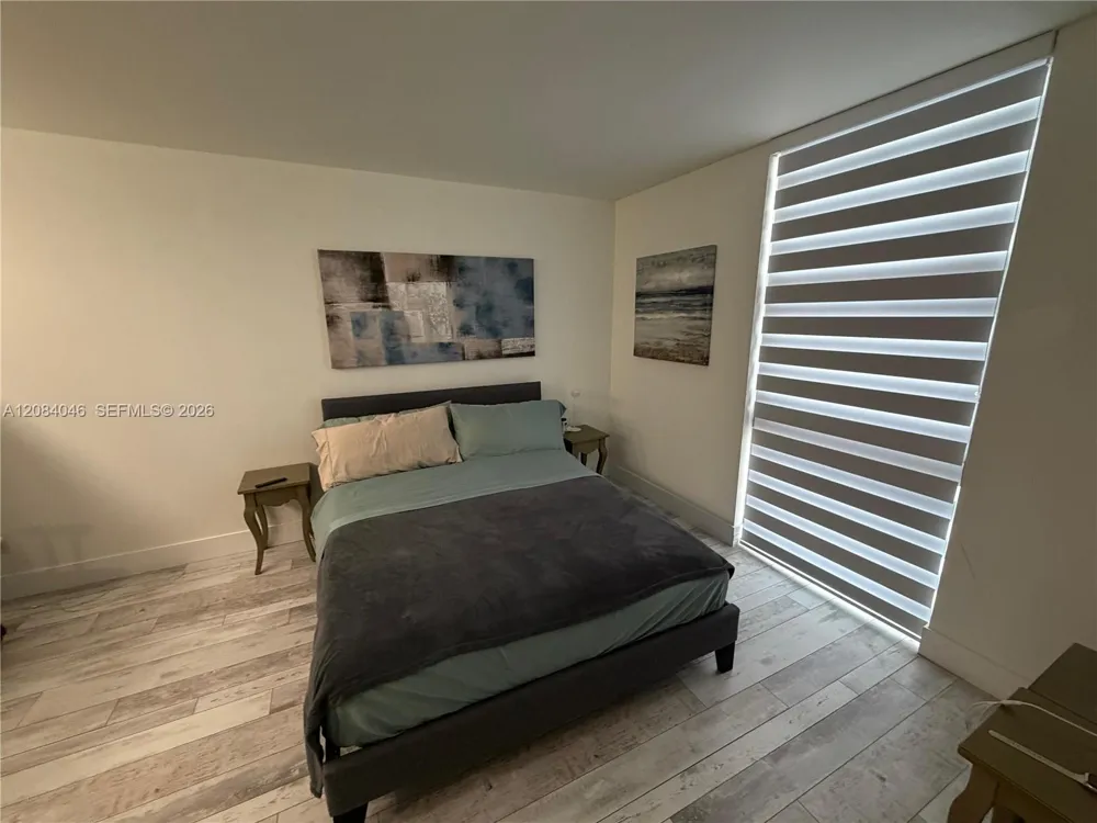 13499 Biscayne Blvd #1414 North Miami, FL 33181