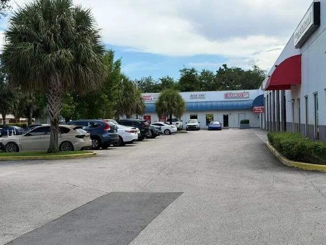 9880 Pines Boulevard Hollywood, FL 33025