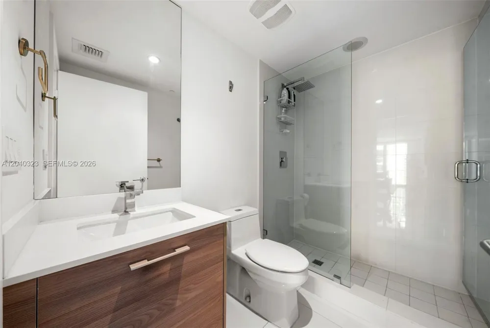 1300 S Miami Ave #2110 Miami, FL 33130
