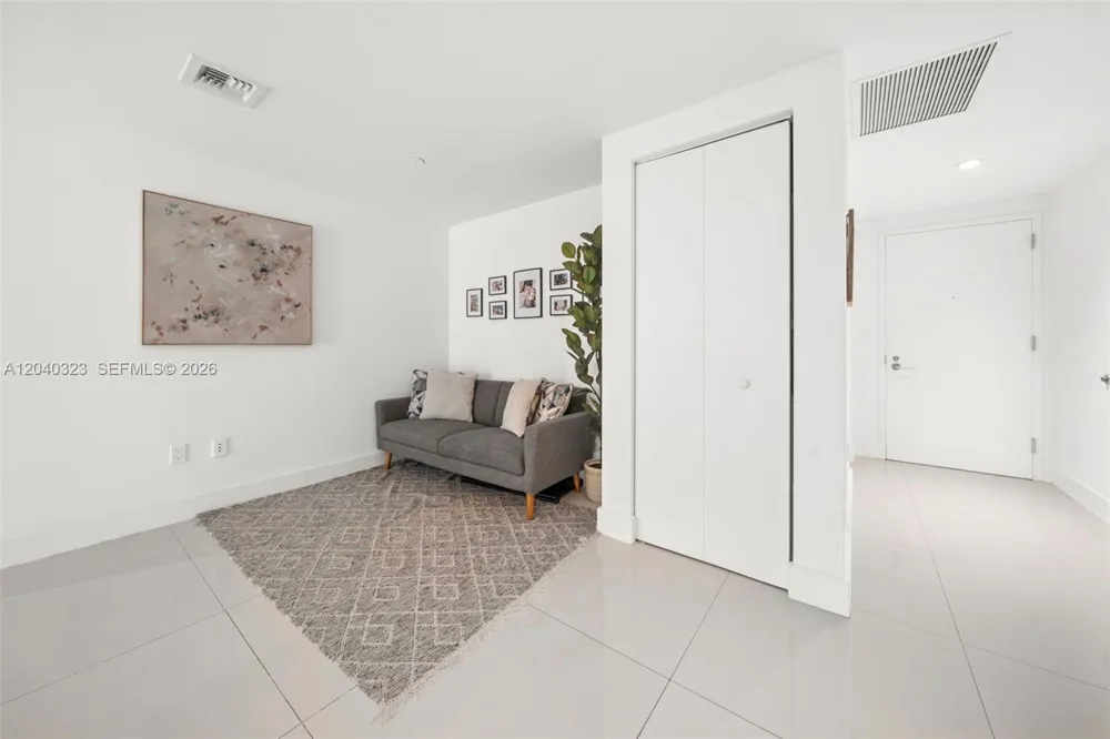 1300 S Miami Ave #2110 Miami, FL 33130