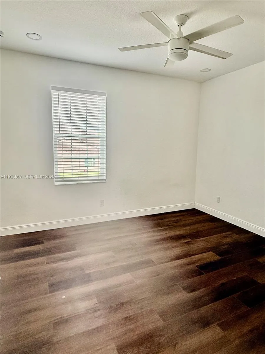 977 NE Trailside Run Port St. Lucie, FL 34983