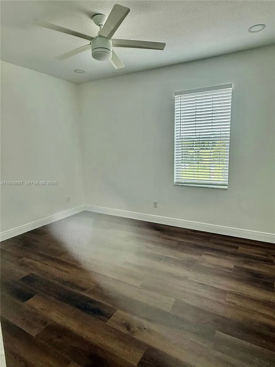 977 NE Trailside Run Port St. Lucie, FL 34983